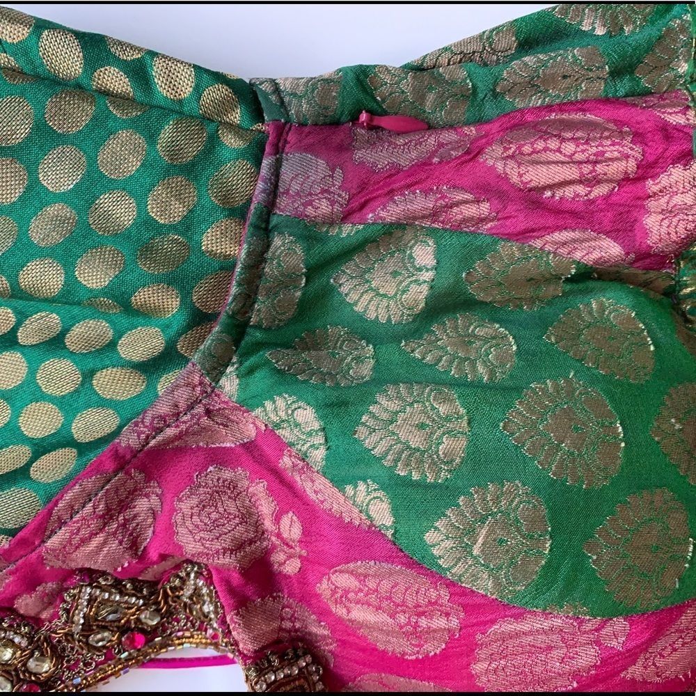 Salwar Kameez - Picture 6 of 6